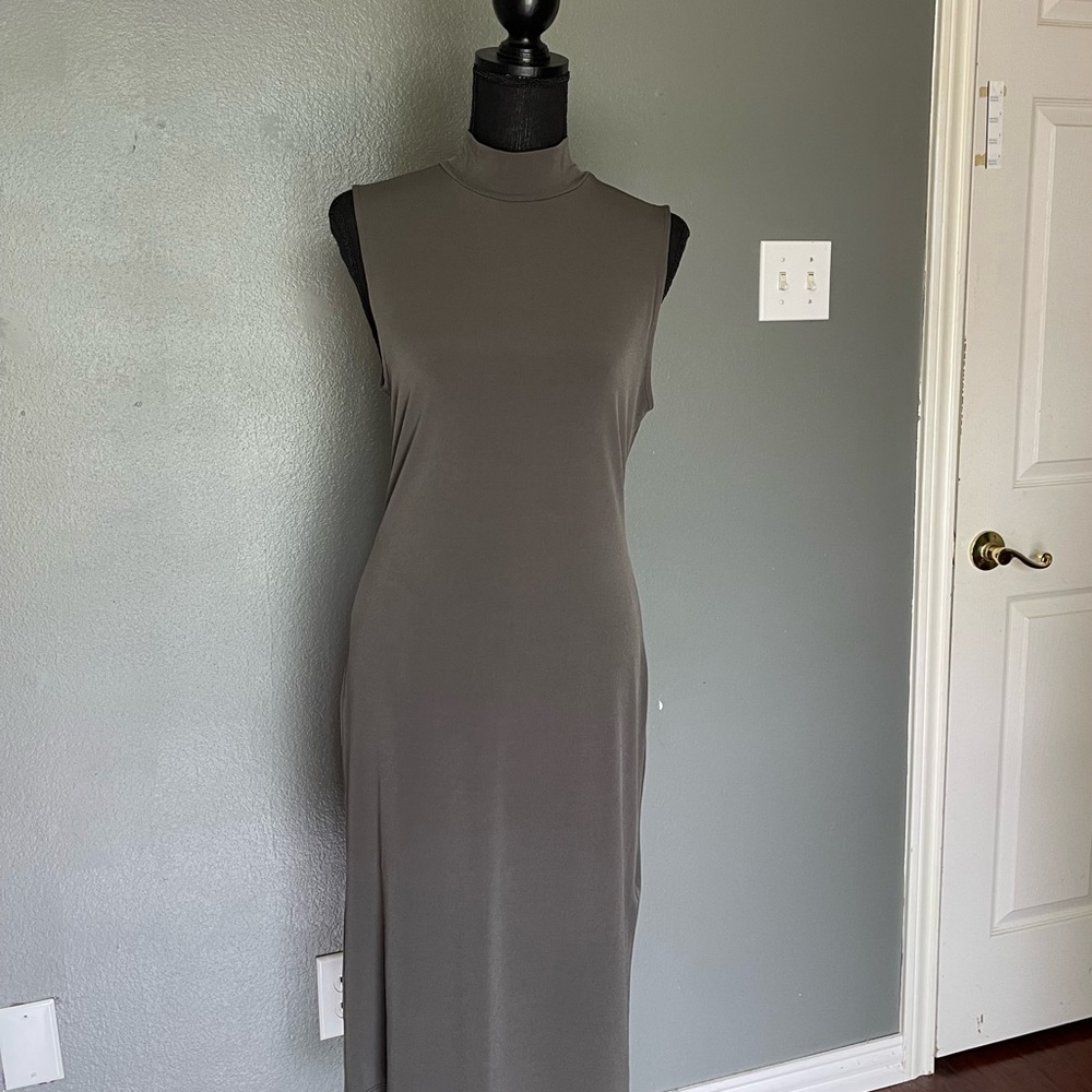 Army green sleeveless dress Forever 22
